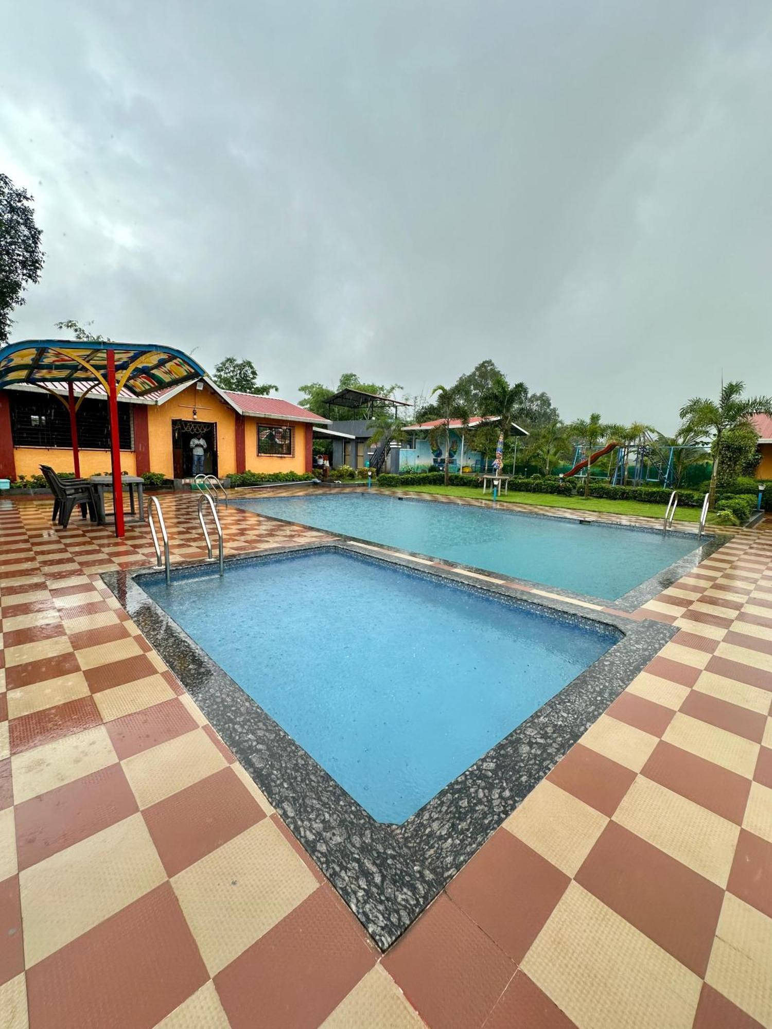 Karjat Ap Resort Exterior foto